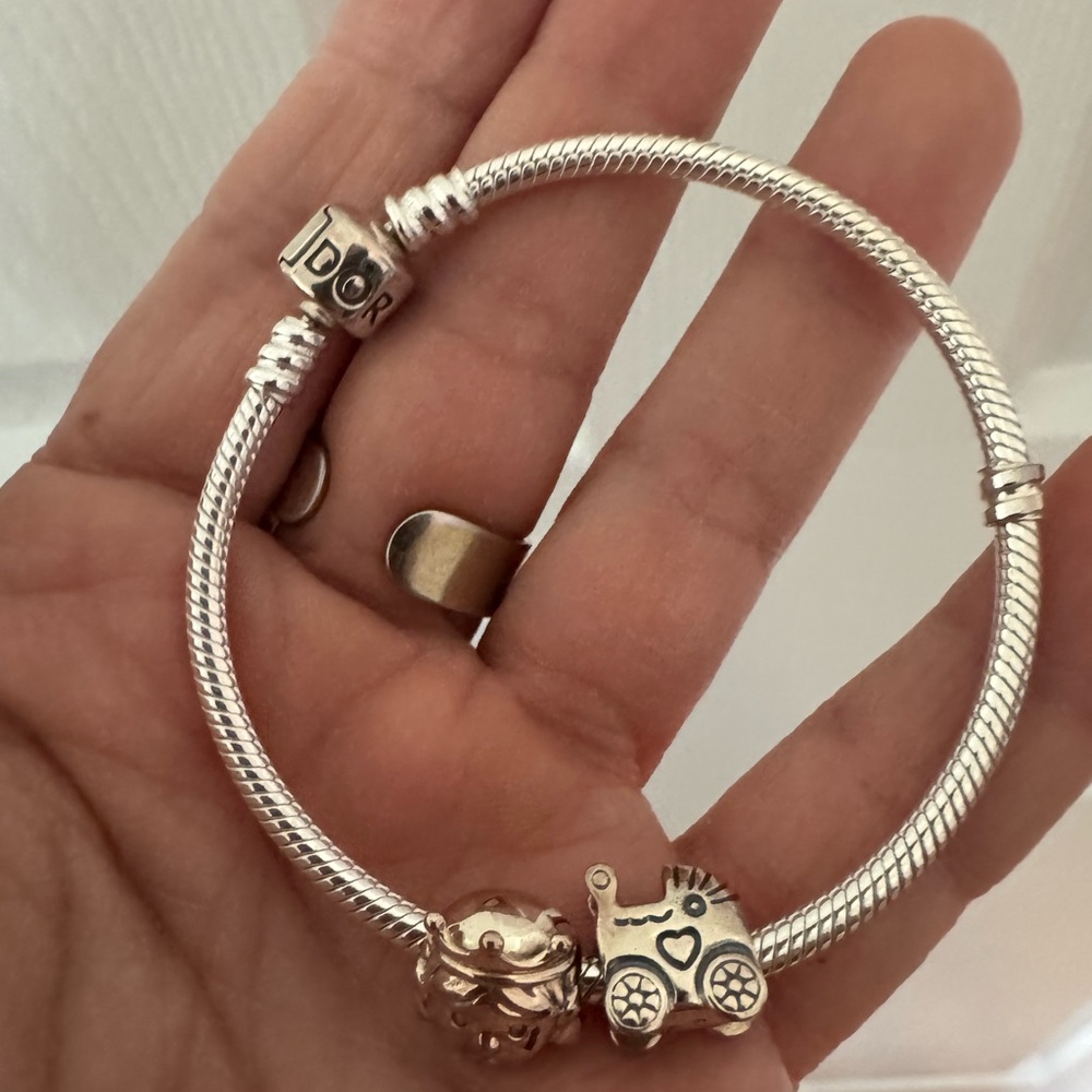 Children’s Pandora Silver Charm Bracelet w/Charms - Picture 9 of 10